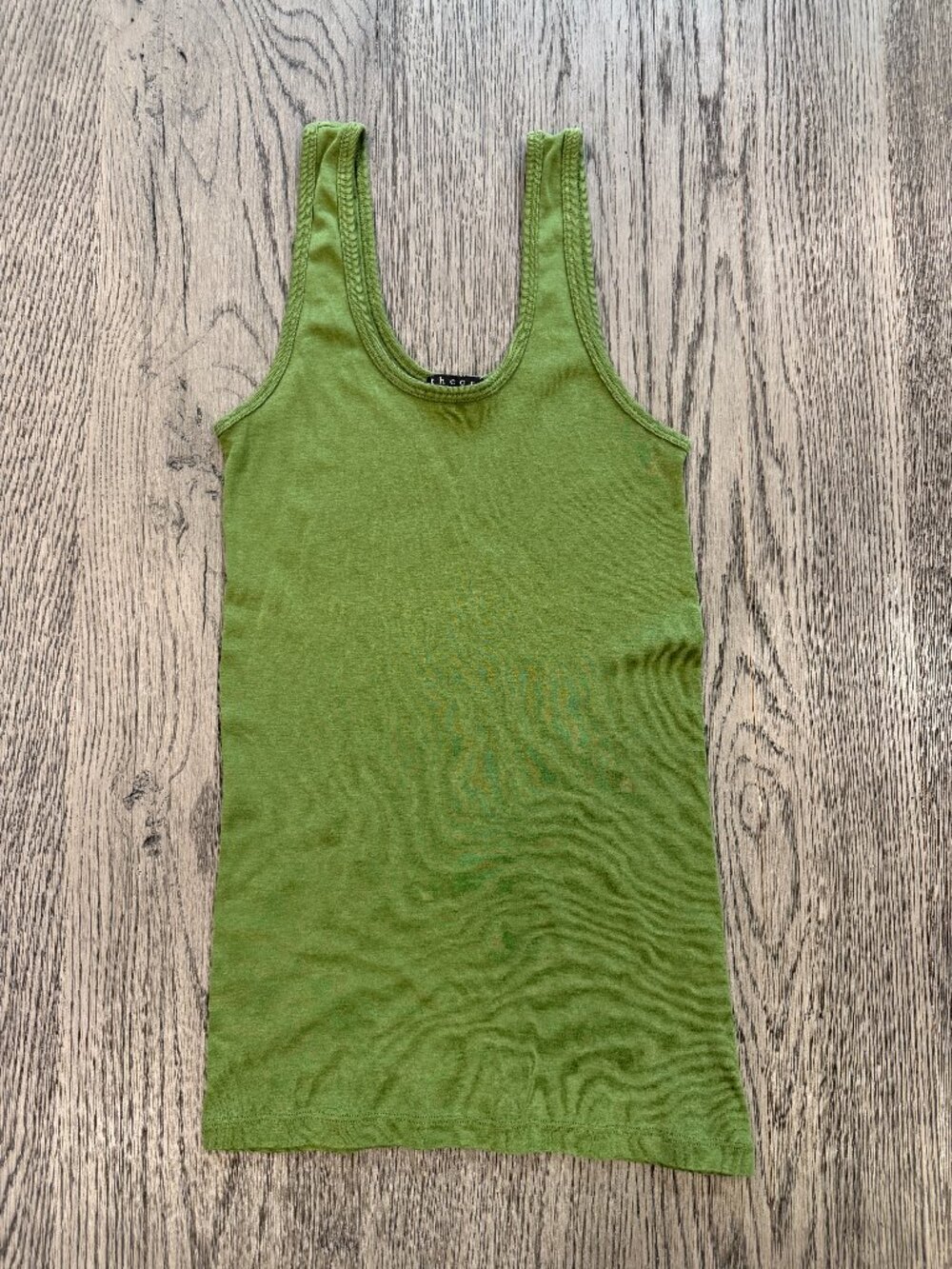 THEORY Women's Knit Tank Top Slim Cami Scoop Neck Avocado Green
